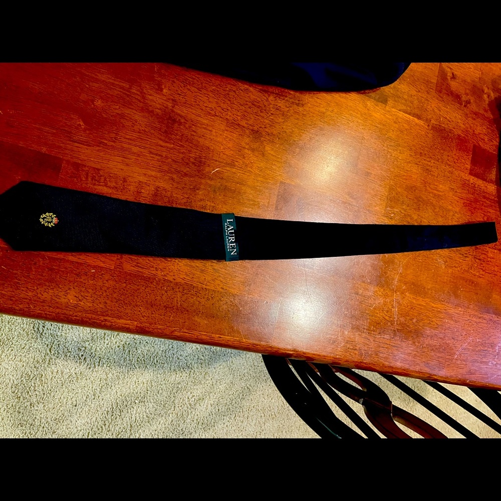 Men’s Black Tie